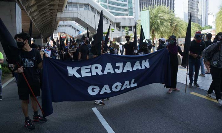 Ratusan Anak Muda di Malaysia Gelar Unjuk Rasa Menuntut Perdana Menteri Muhyiddin Yassin Mundur