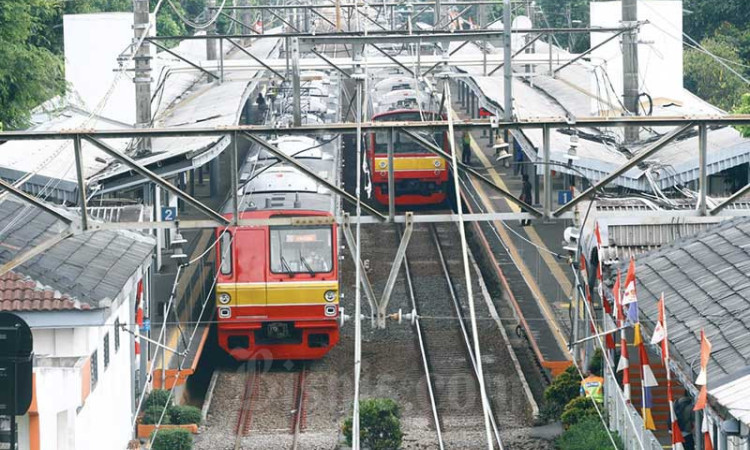 BPS Catat Penurunan Jumlah Penumpang Kereta Api 
