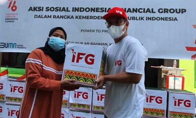 Peringati HUT RI ke 76, IFG Bagikan 100 Paket Sembako di Kampung Nelayan