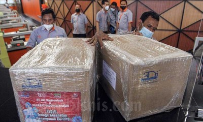 Pos Indonesia Kirimlan 3.000 APD Untuk Tenaga Kesehatan di Indonesia