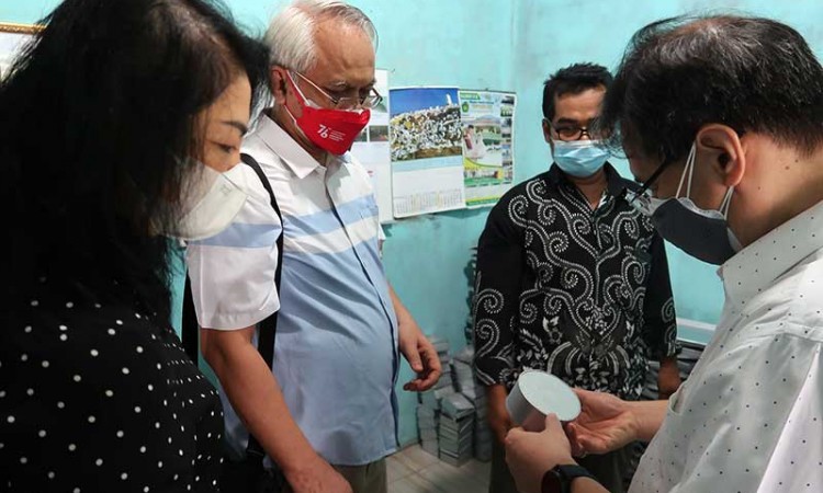 Ketua Pengurus YDBA Sigit P Kumala Kunjungi UMKM Binaan di Bogor