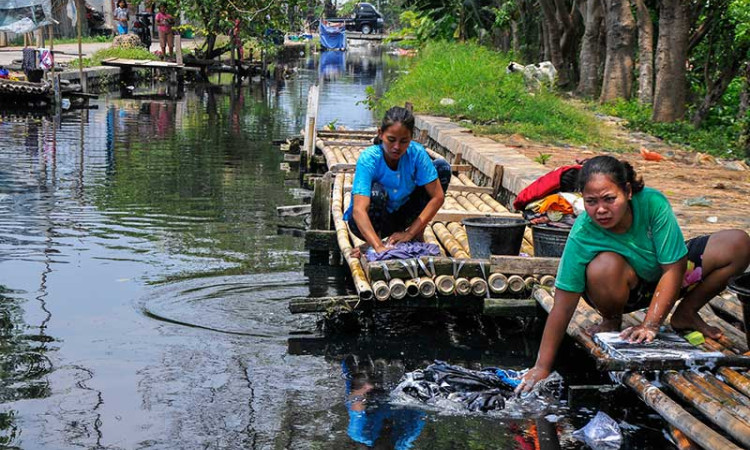 Aliran Kali di Bekasi Sudah Lima Tahun Tercemar Limbah Industri