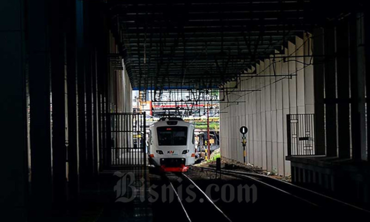 Penumpang Kereta Bandara Wajib Menggunakan Aplikasi PeduliLindungi