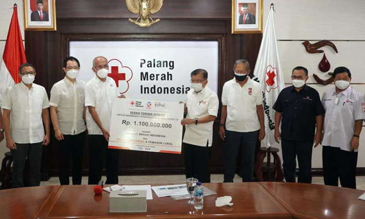 Toyota Indonesia Donasikan Dana  Rp1,1 Miliar dan Plasma Konvalesen ke PMI Pusat