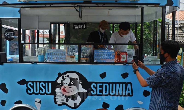 Pandemi Covid-19, Membuat UMKM Melakukan Transformasi Digital Untuk Bisa Naik Kelas