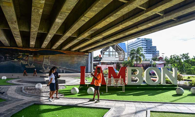 Kolong Jembatan Merah Putih di Ambon Dibuat Taman