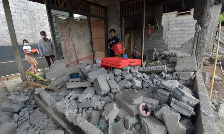 BPBD Kabupaten Karangasem Bali Catat Ratusan Rumah Warga Rusak Akibat Gempa Bumi