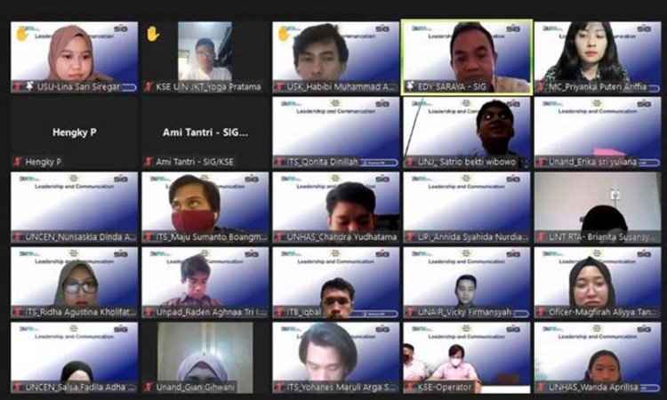 SIG Berikan Beasiswa Untuk Delapan Mahasiswa Berprestasi Dari ITS Surabaya