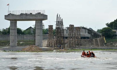 Basarnas Masih Melakukan Pencarian Korban Perahu Penyebrangan Yang Terbalik di Bojonegoro
