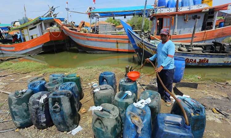 Nelayan Kesulitan Mendapatkan Solar Industri Semenjak Harga Naik