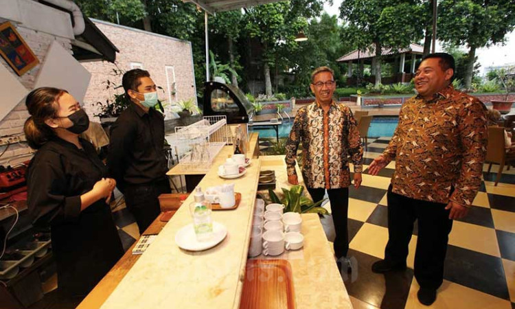 Kerja Sama Lembaga Pendidikan dan Penyaluran Tenaga Kerja Kapal Pesiar