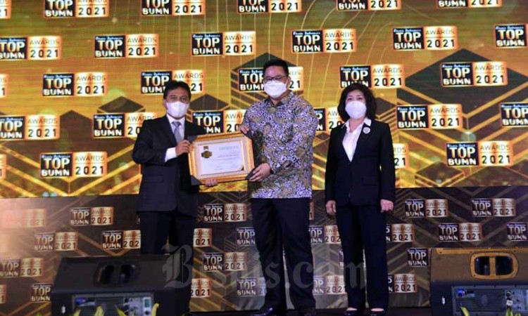 Bisnis Indonesia Top BUMN Awards 2021 Berikan Penghargaan Kepada Delapan CEO BUMN Terbaik