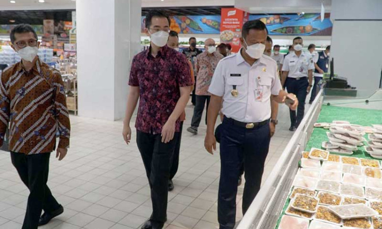 Pembukaan Gerai Baru Diamond Supermarket Poins