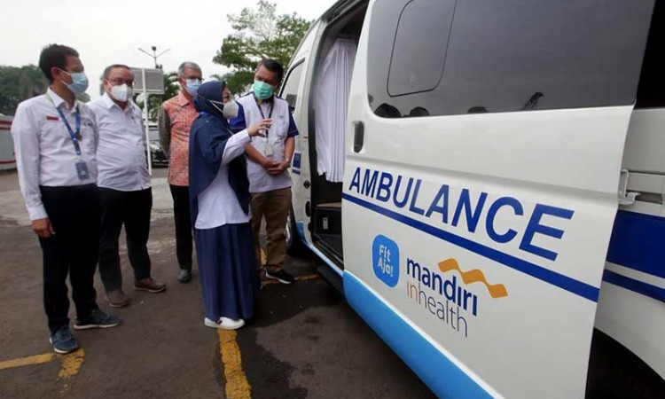 Mandiri Inhealth Serahkan CSR Satu Unit Ambulance Kepada RS Pelni