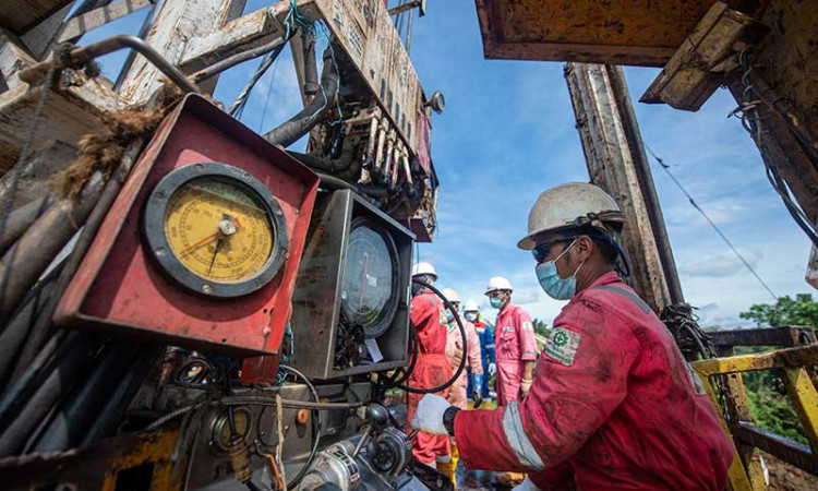 Pertamina Targetkan Produksi Minyak di Blok Rokan Sebanyak 300.000 Barel Per Hari