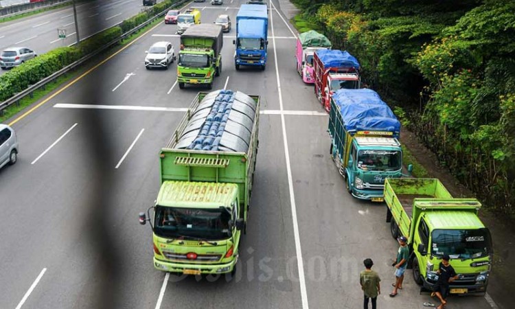 Kemenhub Gelar Razia Truk Over Dimension dan Over Loading (ODOL) di Jalan Tol