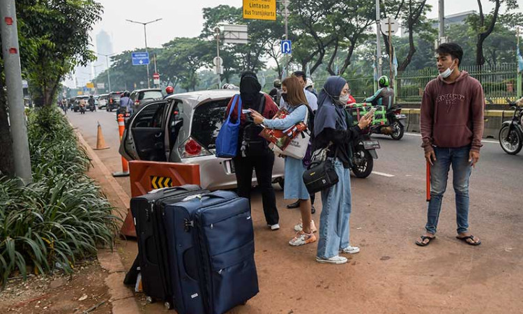 Pemerintah Kurangi Masa Karantina Bagi PMI Yang Tiba di Indonesia Menjadi 7 Hari