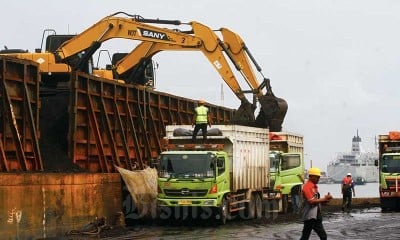 Pasokan Batu Bara Dalam Negeri Sedikit, Pemerintah Menyetop Ekpsor Batu Bara