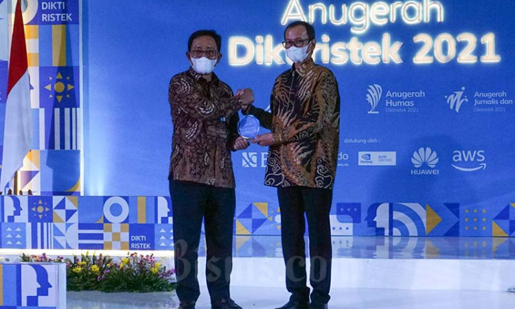BNI Raih Anugerah Mitra Kemdikbud Ristek 
