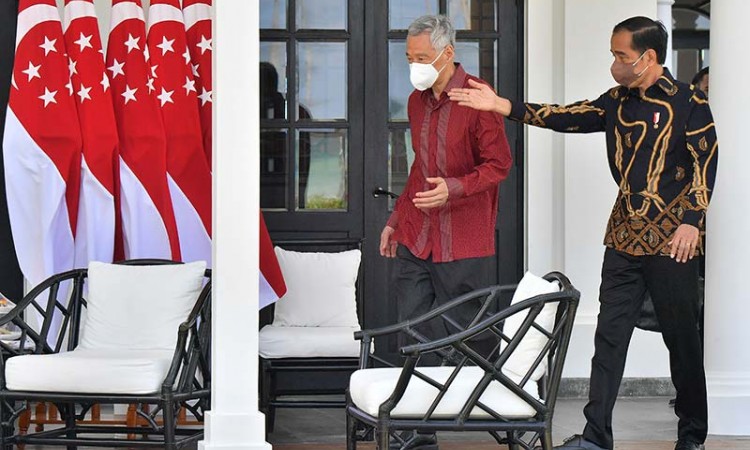 Presiden Joko Widodo Bertemu Perdana Menteri Singapura Lee Hsien Loong di Bitan Kepulauan Riau
