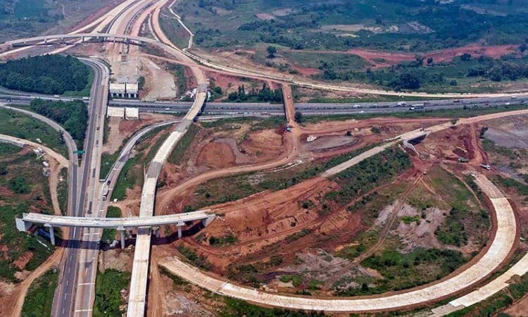 Proyek Pembangunan Jalan Tol Japek II Selatan Seksi 3 Telah Mencapai 60,82 Persen