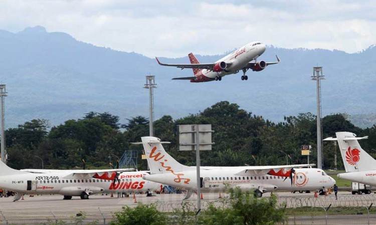 Pergerakan Penumpang di Bandara Internasional Sultan Hasanuddin Makassar Naik 38 Persen