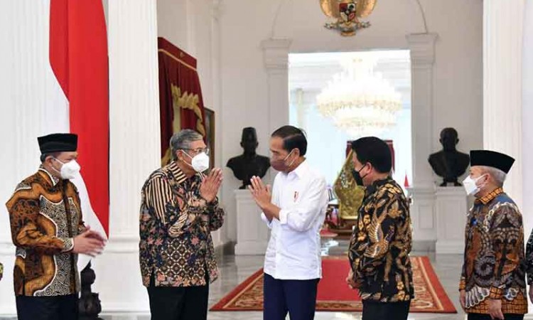 Presiden Joko Widodo Terima 14 Nama Calon Anggota BPKH 