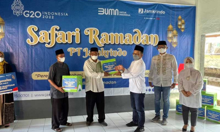 Safari Ramadan PT Jamkrindo di Cirebon