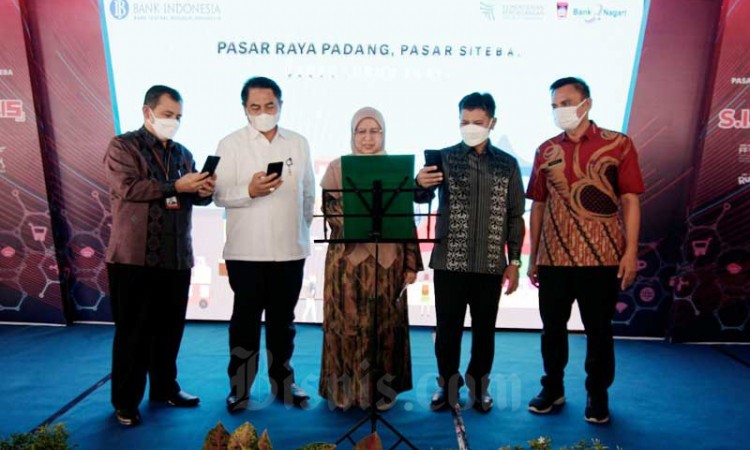 Bank Indonesia Sumbar Resmikan SIAP QRIS di 3 Pasar