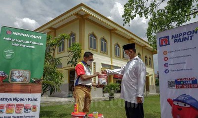 Nippon Paint Donasikan 8.400 Liter Cat Untuk 51 Masjid di Indonesia