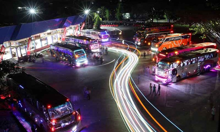 Terminal Batoh di Aceh Mulai Dipadati Pemudik