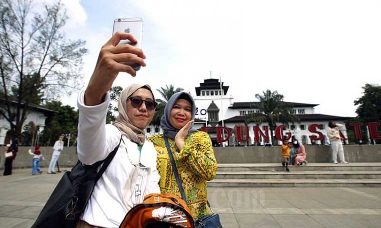 Gedung Sate Menjadi Pilihan Lokasi Wisata di Bandung