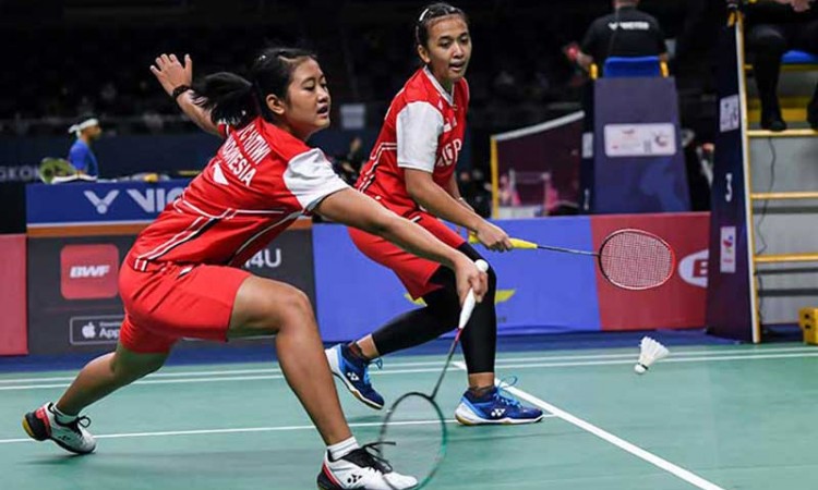  Amalia Cahaya Pratiwi/Febriana Dwipuji Kusuma Menang Melawan Ganda Putri Prancis saat Piala Thomas Uber 2022