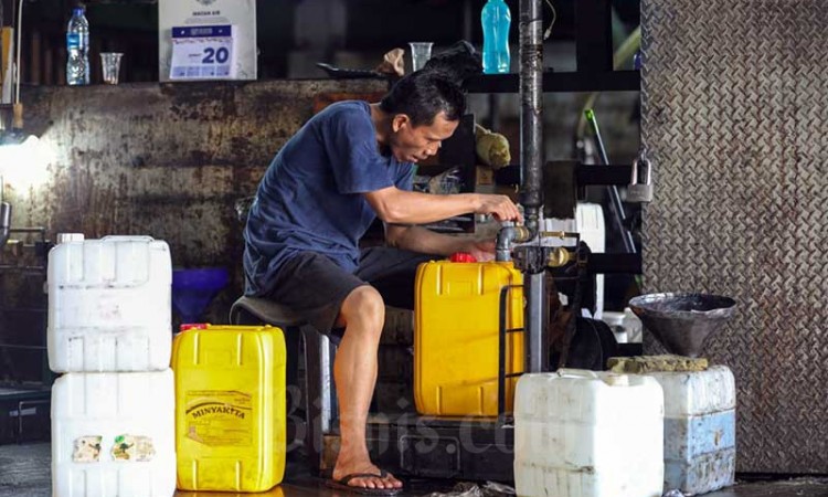 Indonesia Kembali Ekspor Minyak Goreng dan CPO Mulai Senin