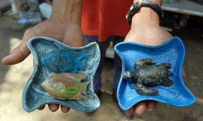Kerajinan Berbahan Sampah Plastik Menjadi Suvenir G20 di Bali
