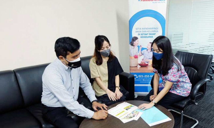 Panin Dai-ichi Life Bayarkan Klaim Rp7,7 M