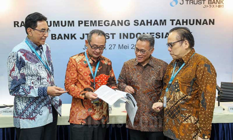 PT Bank J Trust Indonesia Tbk. Pertahankan Susunan Direksi