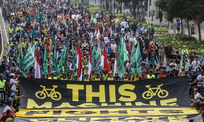 Pesepeda di Jakarta Gelar Aksi Hari Lingkungan Hidup Sedunia Saat CFD