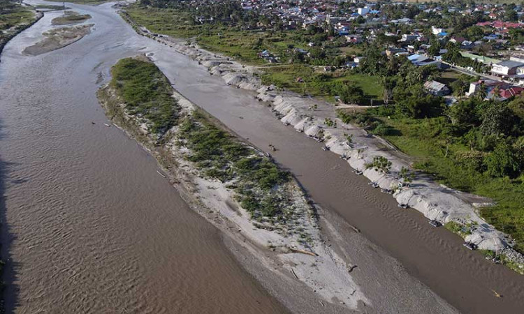 Tingginya Sendimen Sungai di Palu Berpotensi Menyebabkan Banjir