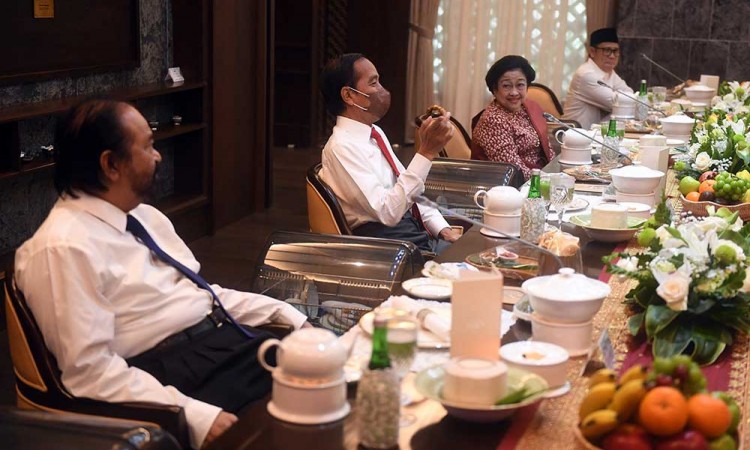 Jelang Reshuffle Kabinet, Presiden Joko Widodo Makan Siang Dengan Ketua Umum Parpol