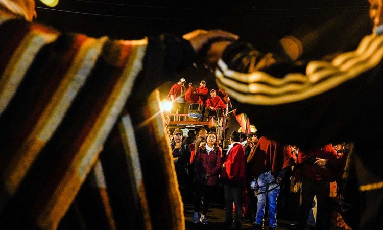 Protes Kebijakan Ekonomi, Warga Pribumi Ekuador Blokir Jalanan Ibu Kota Quito