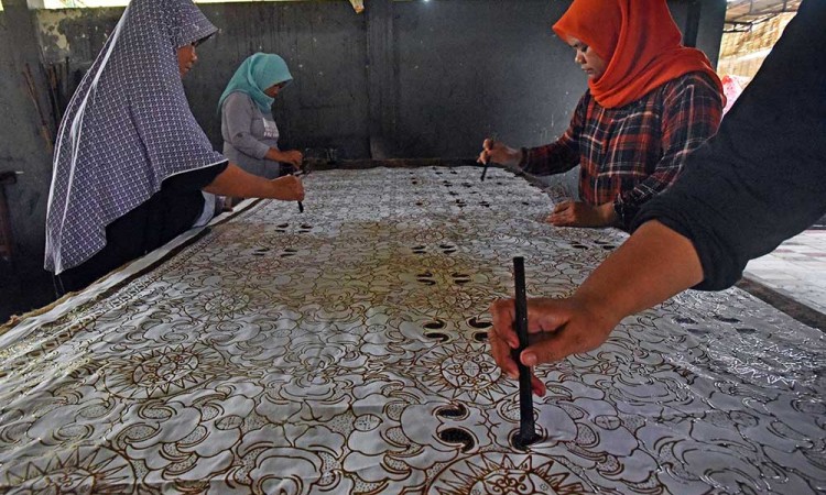 Pariwisata Mulai Normal, Pesanan Kain Batik Khas Banten Meningkat Tajam