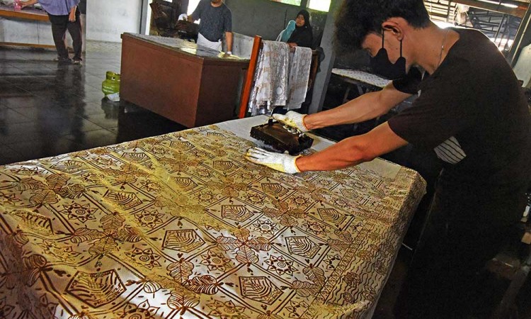 Pariwisata Mulai Normal, Pesanan Kain Batik Khas Banten Meningkat Tajam