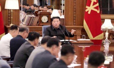 Pemimpin Korea Utara Kim Jong Un Bertemu Dengan Partai Buruh