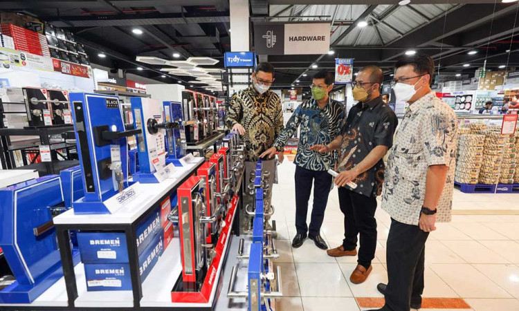 CSAP Resmikan Mitra10 Terbarunya di Pondok Bambu