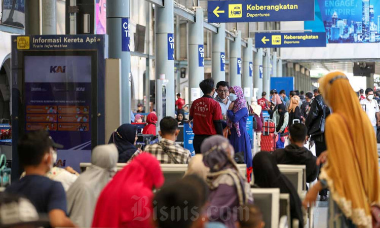 Kemenhub Berencana Penerapan Vaksin Boster Sebagai Syarat Perjalanan