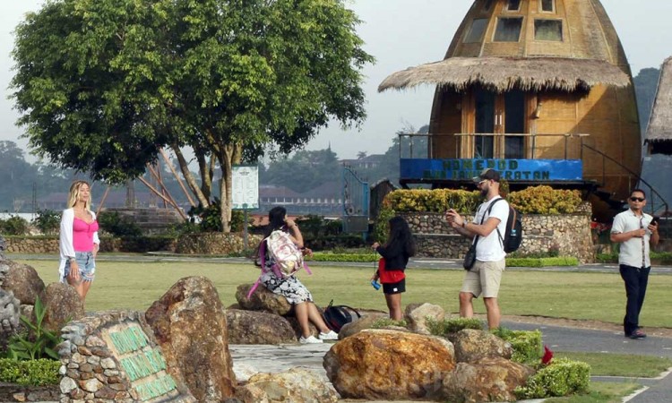 BPS Catat Jumlah Wisatawan Mancanegara di Bali Naik Hingga 100 Persen