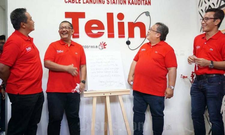 Telkom Resmikan Akses Internet Gateway Manado