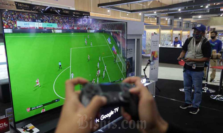 TLC Luncurkan TV 4K QLED Terbaru 98 Inch Dengan Refersh Rate 120 Hz