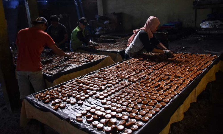 Produksi Gula Merah Pasak di Ciamis Jawa Barat
